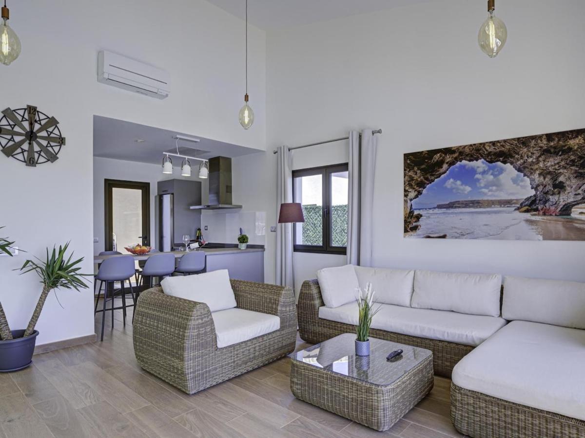 Lightbooking El Molino Piscina Privada Climatizada Caleta De Fuste